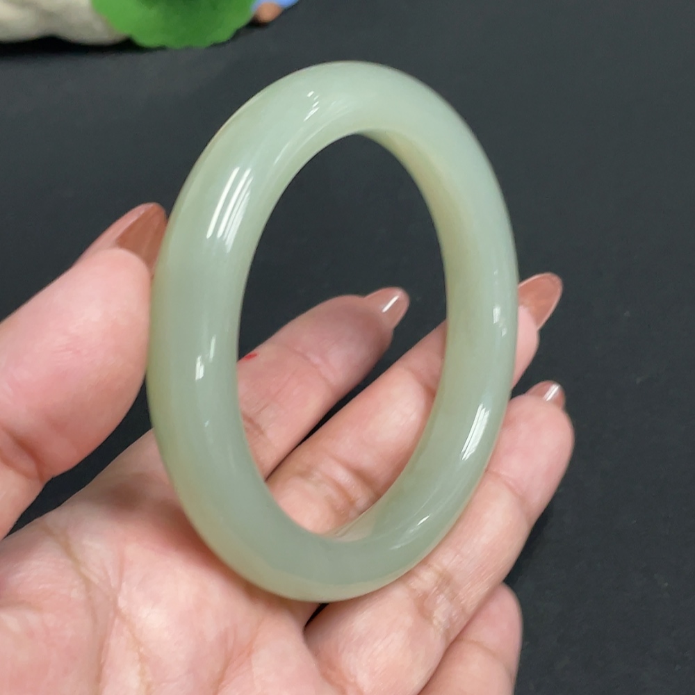 H34973193 Hetian Jade Round Bracelet Size 57.2 Total Weight Approx.56.1g