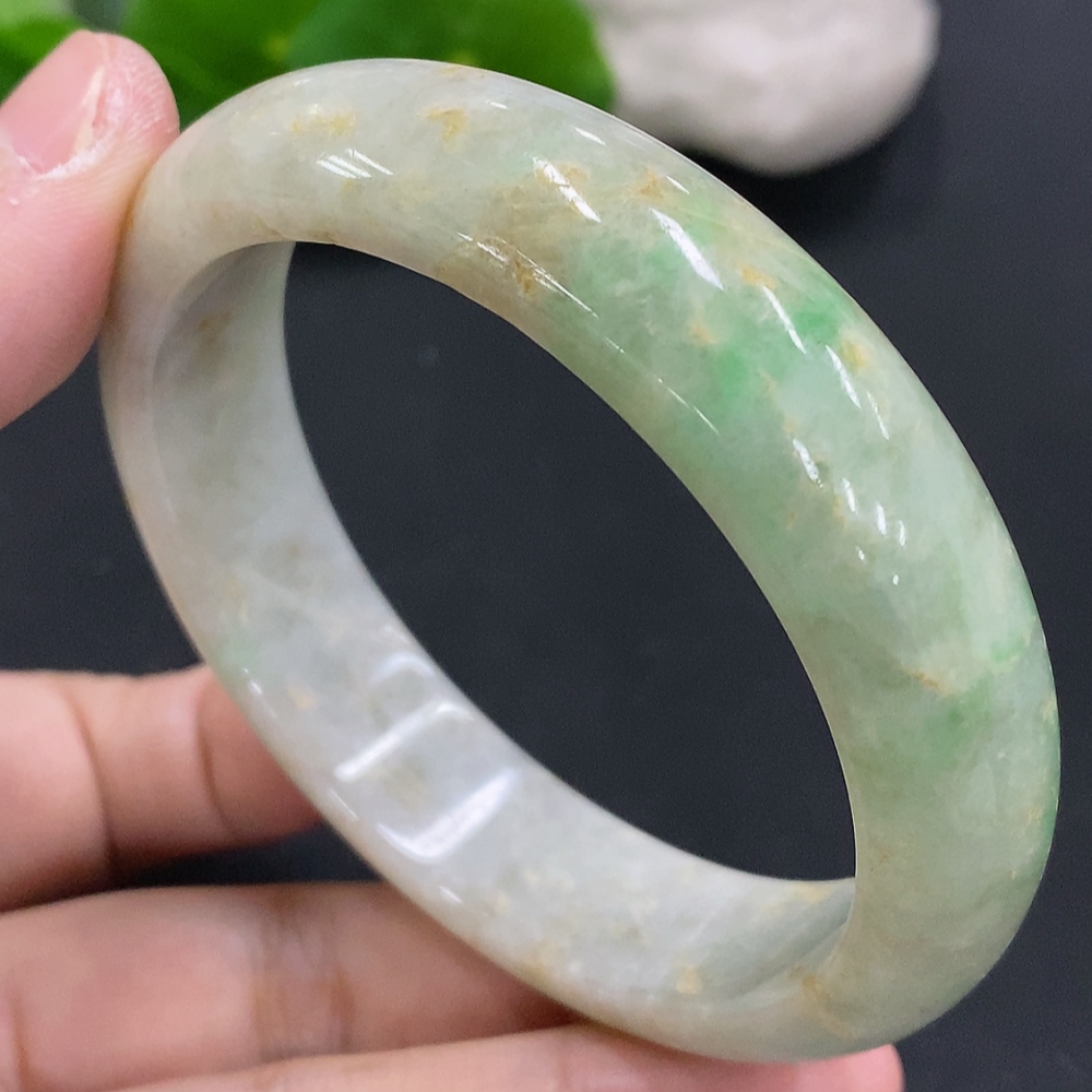 F34000611 Jadeite Round Bangle Size 57.7 Total Weight Approx. 62.7g