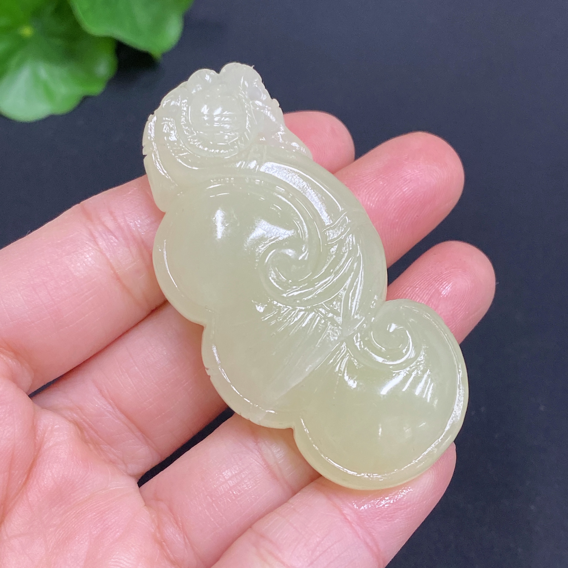 H24794727 Hetian Jade Pendant Ruyi Total weight about 30g