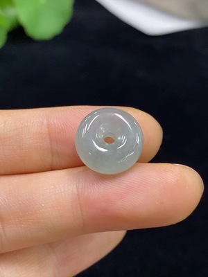 F33928985 Jadeite Safety Buckle Pendant, Total Weight Approx. 2.28g