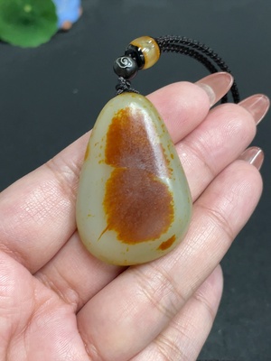 H34054688 Hetian Jade Pendant