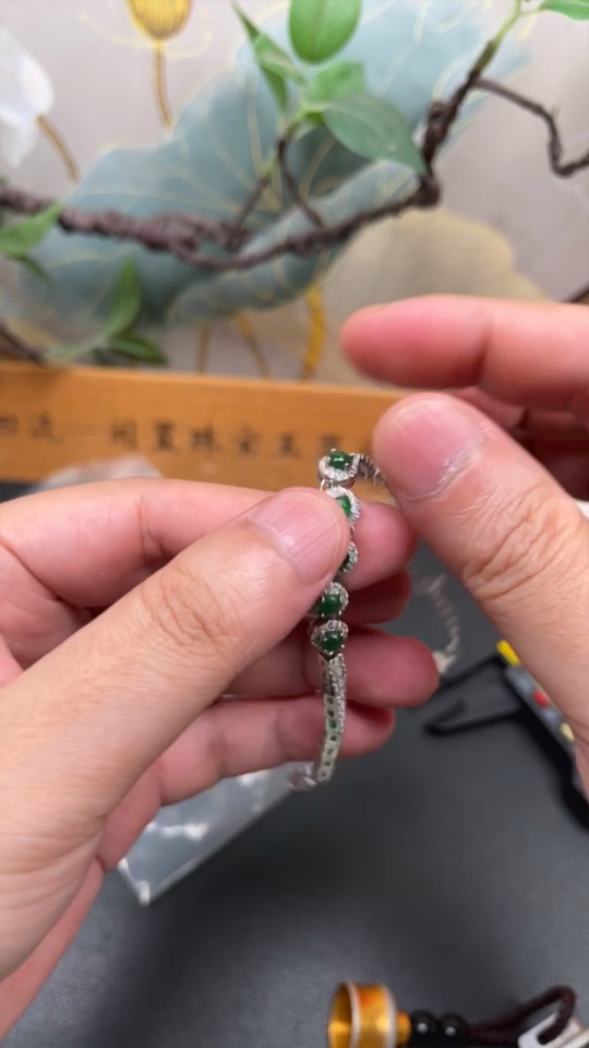 F34948001 Jadeite Inlaid Bracelet Non-Gold Total Weight About 7.34g