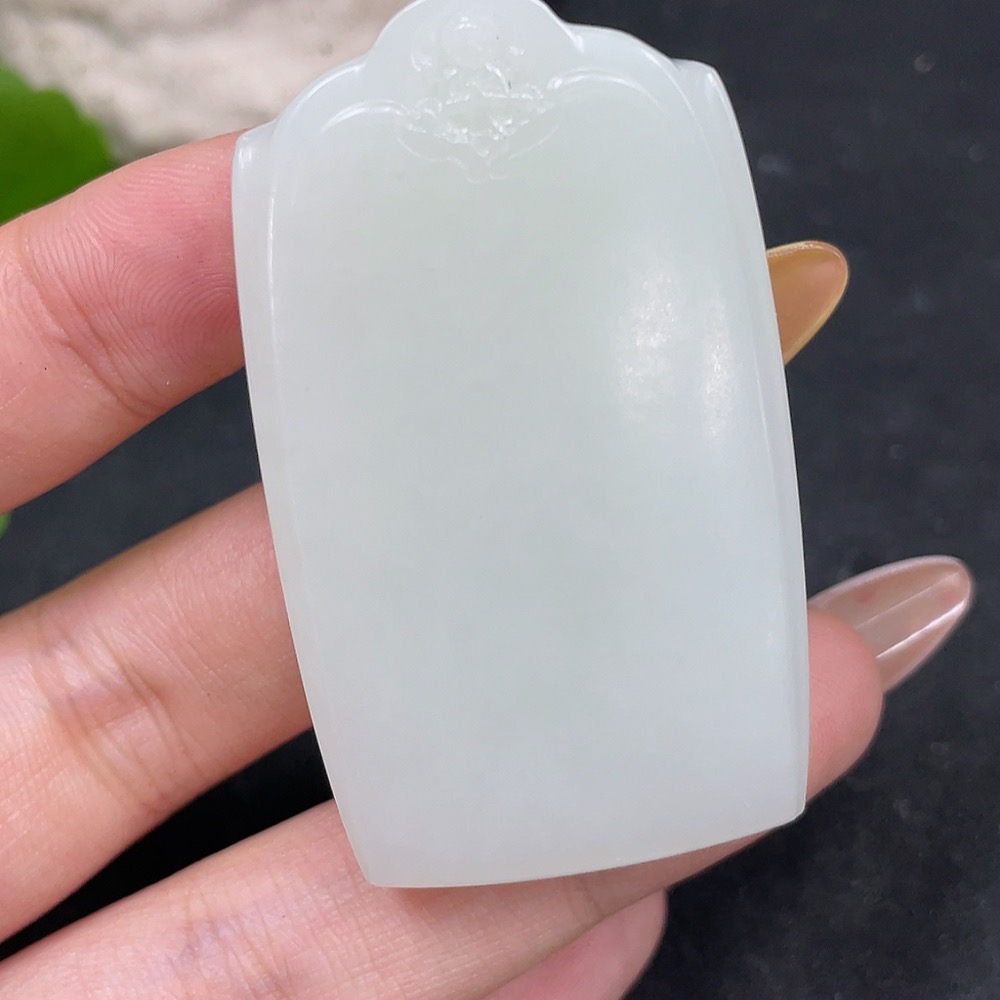 H31664395 Hetian Jade Pendant, Plain Pendant, Total Weight Approx. 37.9g