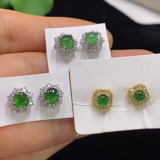 F34974870 Jadeite Inlaid Earrings Non-Gold