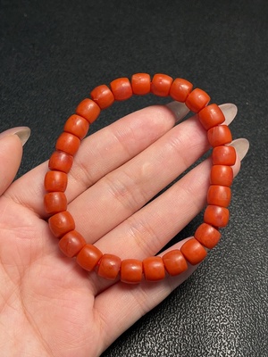 C34067629 South Red Agate Bracelet with Visible Organic Matter, Total Weight Approx. 22.41g, Size About 8.3mm