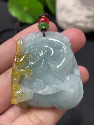 F30449362 JadeiteRuyi Pendant