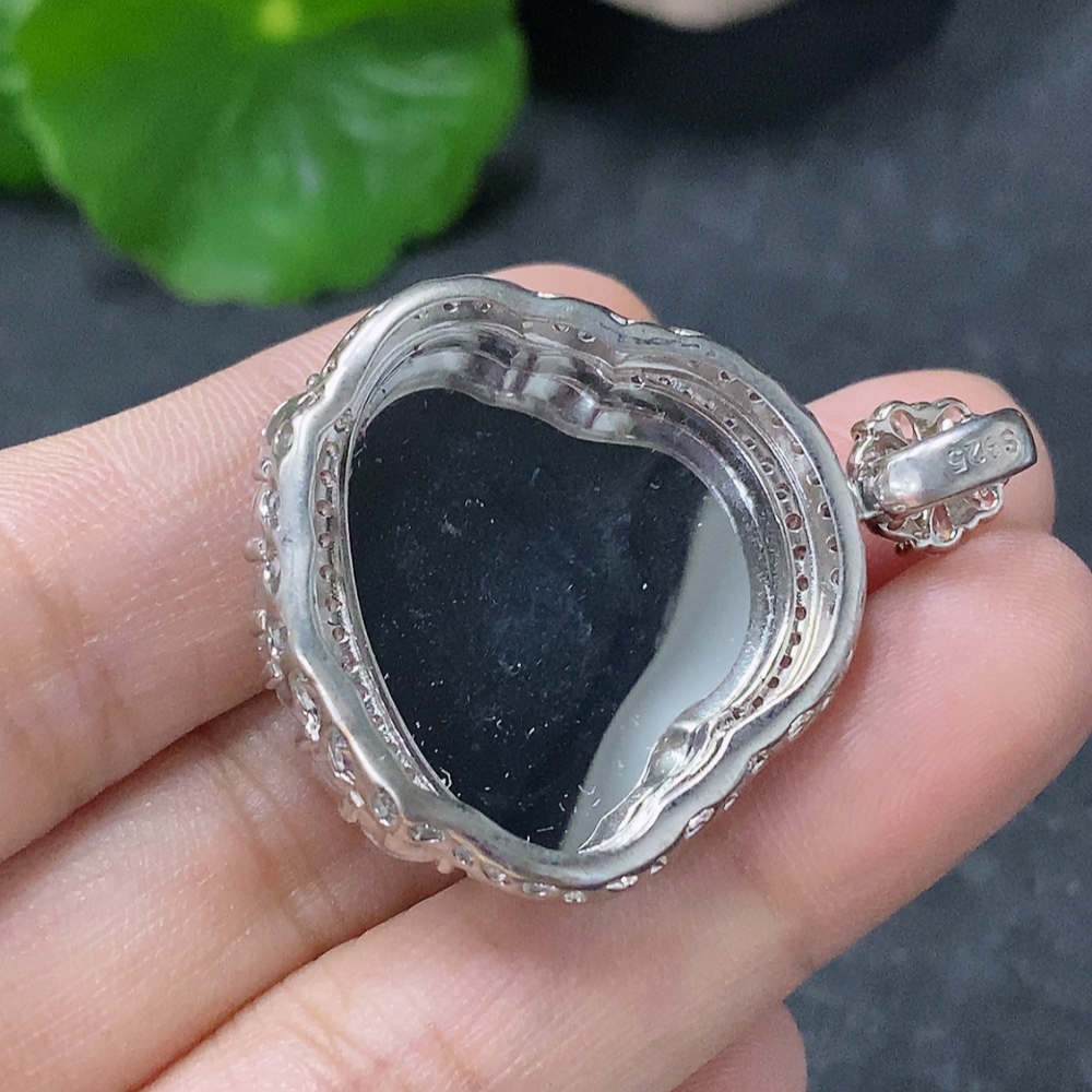 F34976240 Jadeite Buddha Pendant Setting without Gold Total Weight Approx. 7.3g