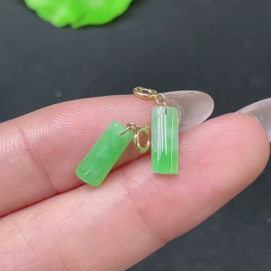 F35105339 Jadeite Inlaid Earrings 18k Gold Setting Total Weight About 0.6g