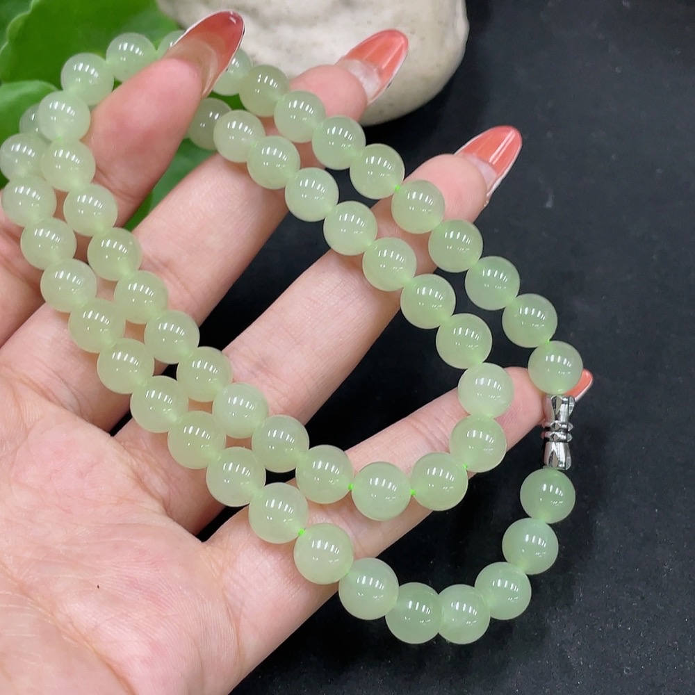 H35112120 Hetian Jade Bead Necklace Non-Gold Approximately 7.7mm Total Weight About 44.1g