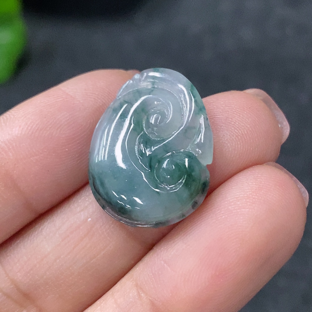 F34977198 Jadeite Pendant Ruyi Total Weight: 2.03g