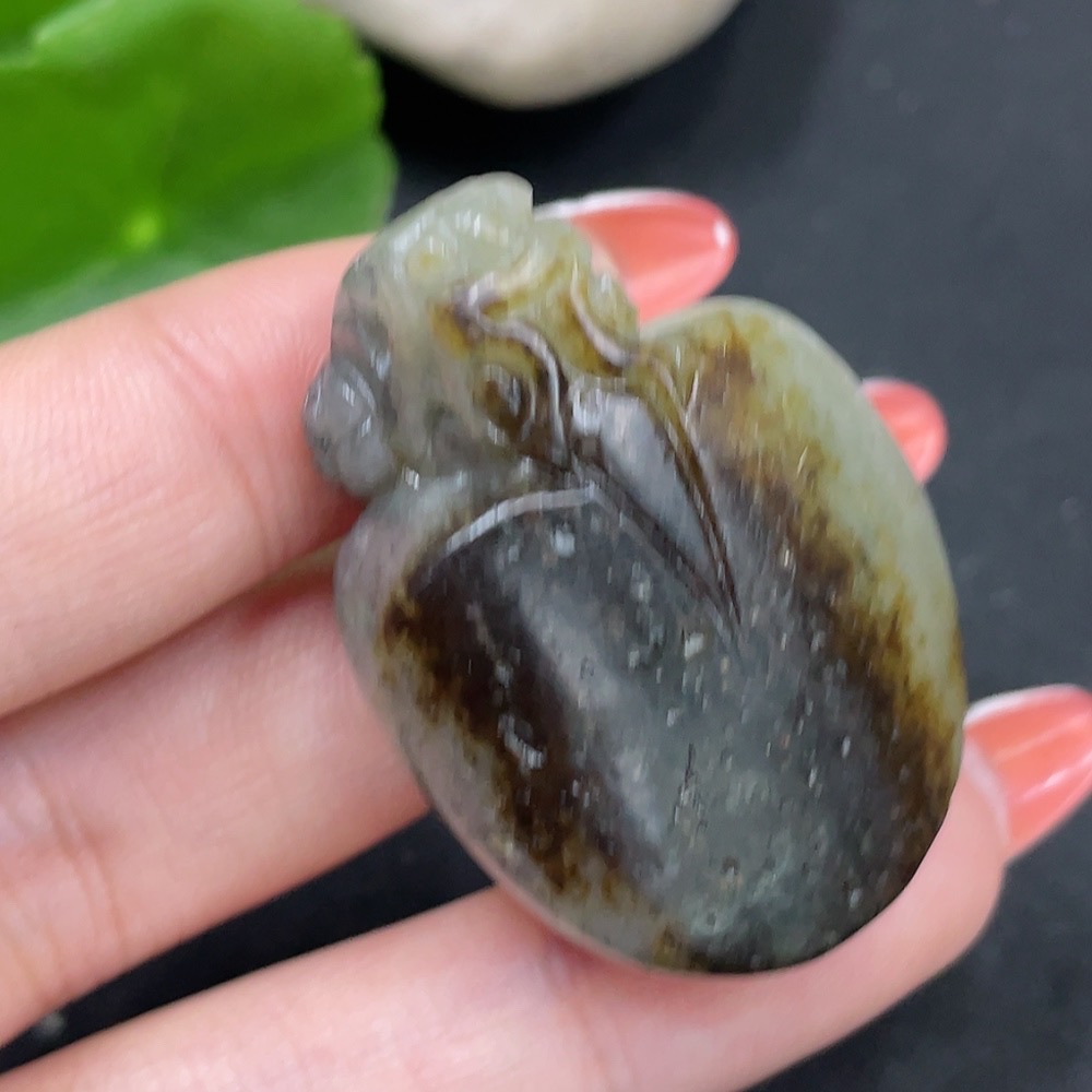 H35084157 Hetian Jade Seed Material Pendant - Dragon Turtle - Undetermined Skin Color Origin - Total Weight Approximately 30.8g