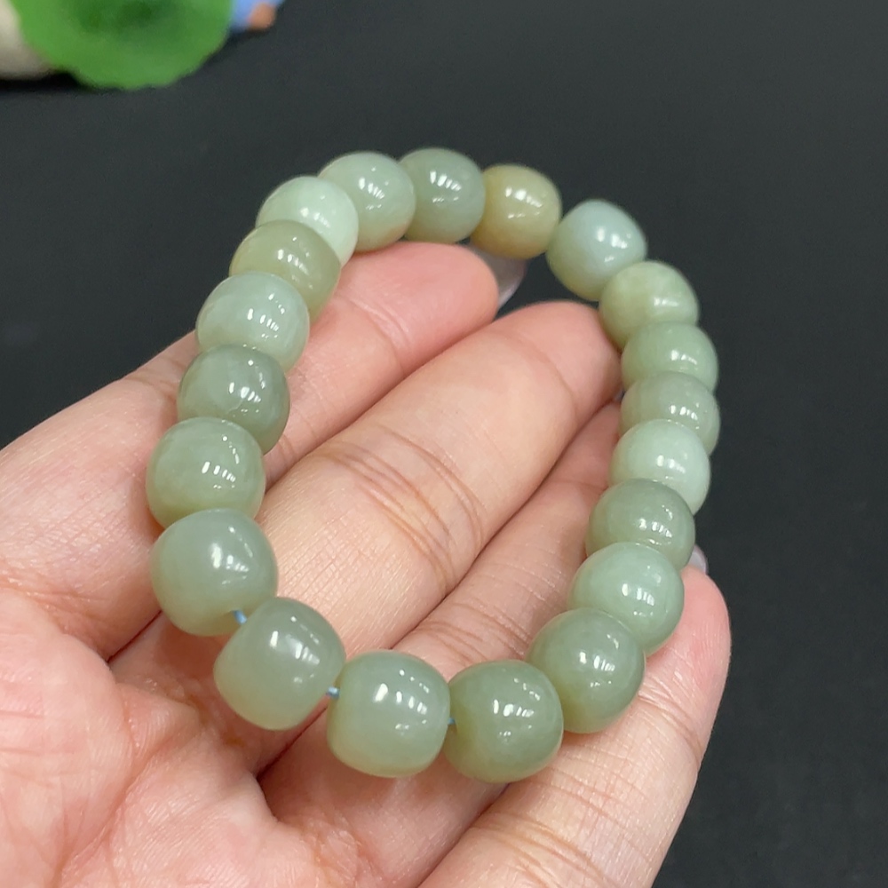H33900759 Hetian Jade Bracelet, Approx. 9.8mm Beads, Total Weight Approx. 32.3g