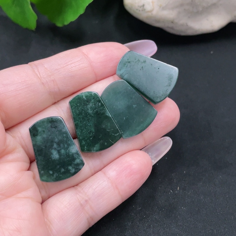 F35128559 Jadeite Plain Pendant Sell as a Lot