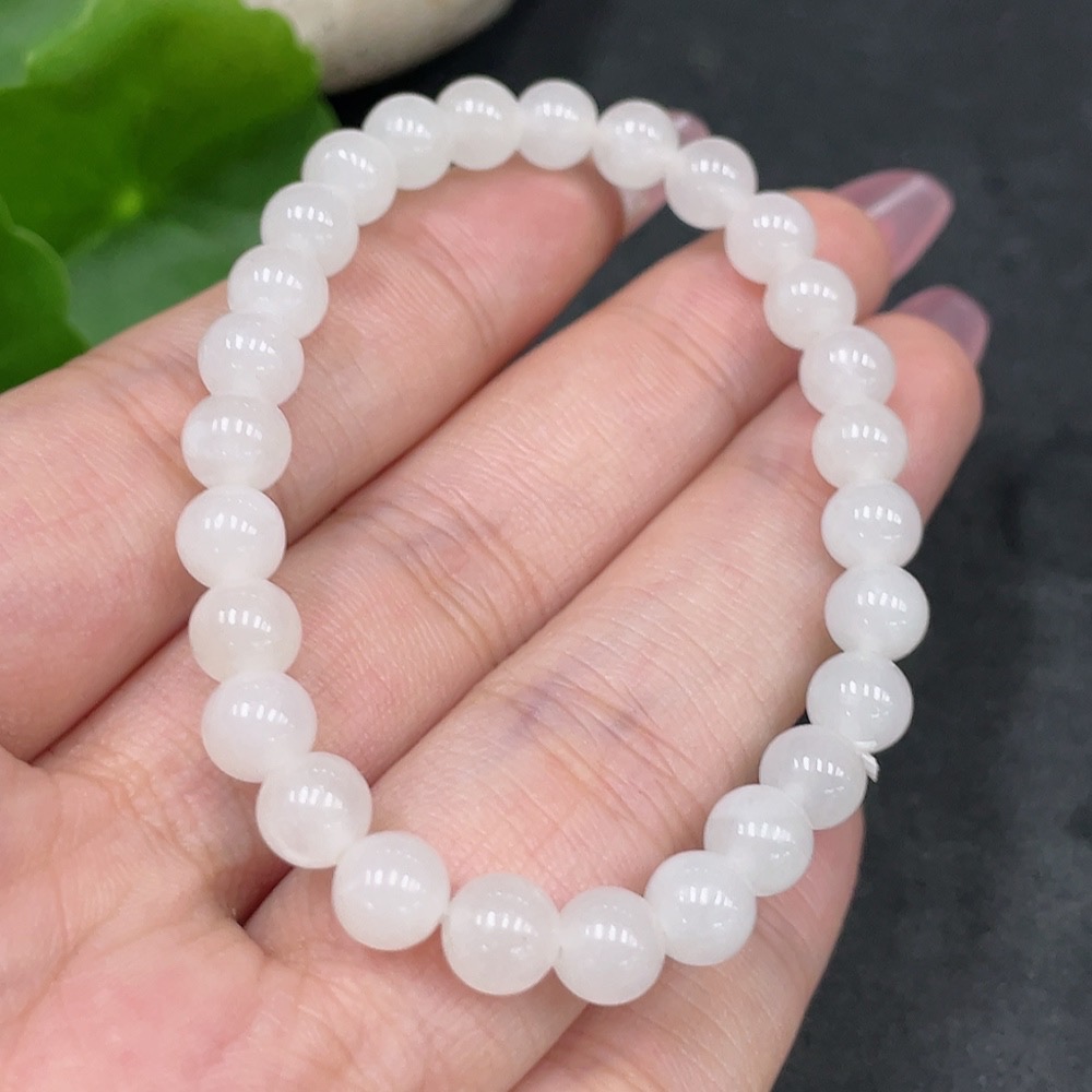 H33897803 Hetian Jade Bracelet, Approx. 6.1mm, Total Weight Approx. 9.4g, Contains Other Mineral Components