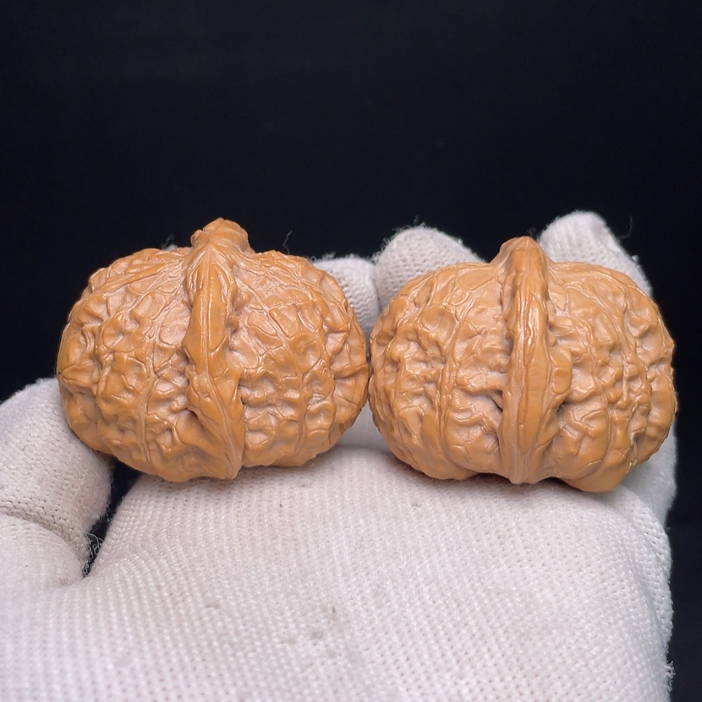 W26986298 Pumpkin-shaped Walnut, total weight approx. 44.3g, size around 42.2mm