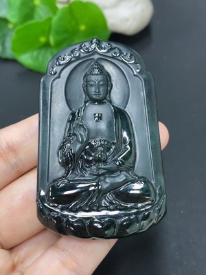 F46598097 翡翠阿弥挂件 货品总重量约53.5克
