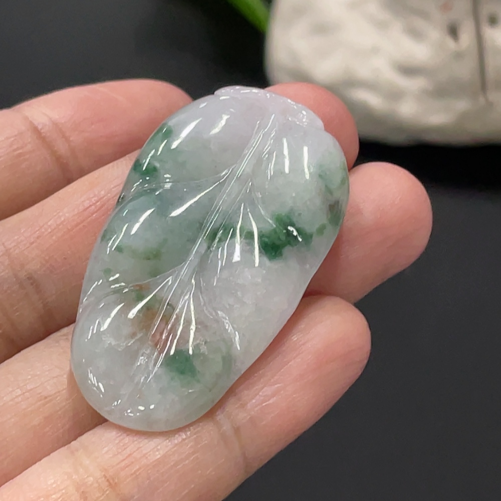 F34077642 Jadeite Leaf Pendant Total Weight Approx. 9.87g
