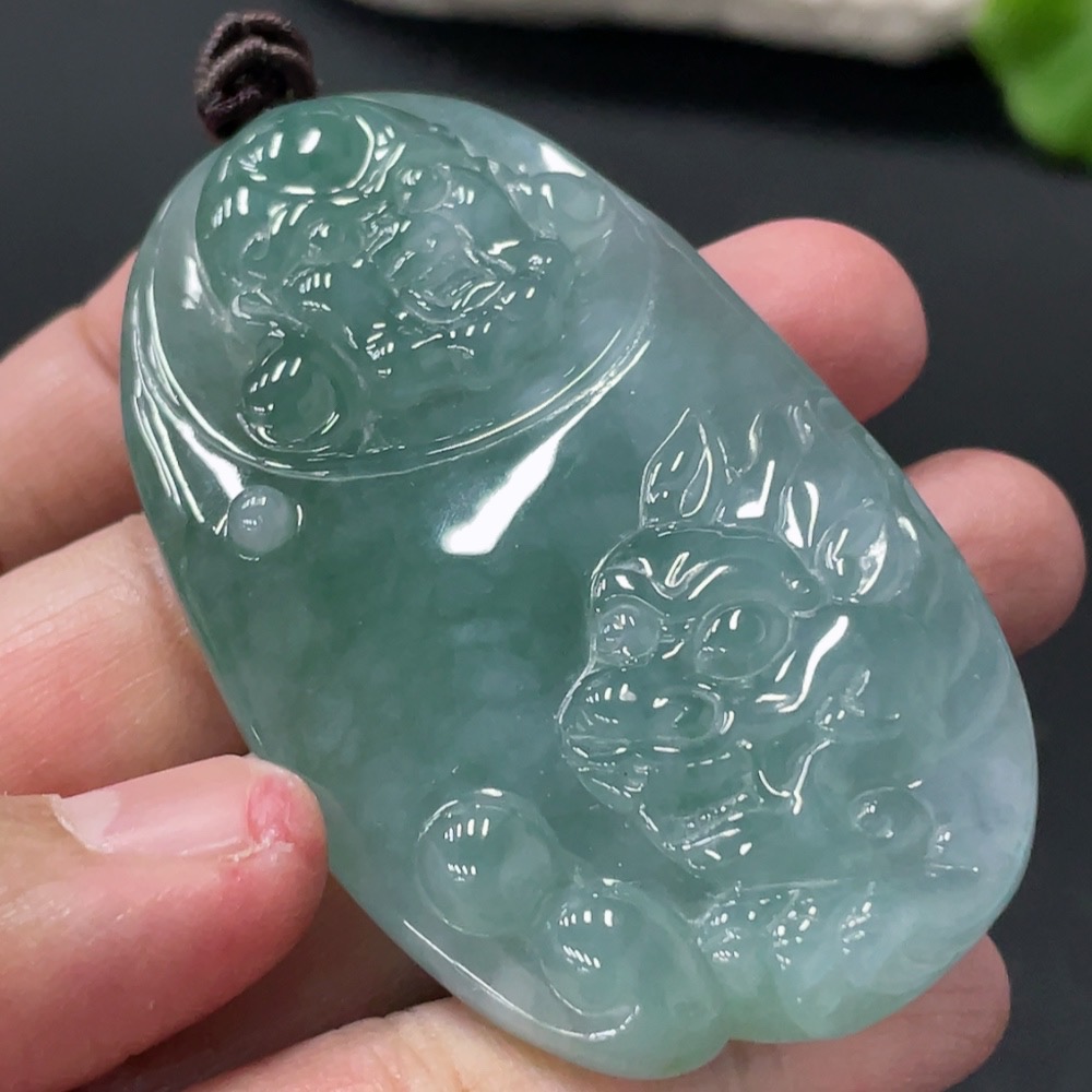 F28195406 JadeitePendant, Total Weight Approximately 47.8g