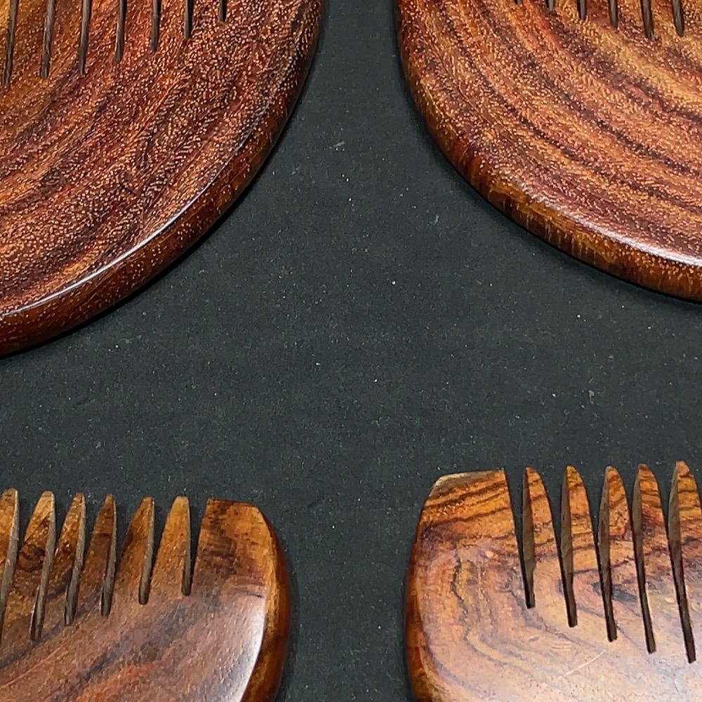 W33934333 Huanghuali Comb Sell as a Lot