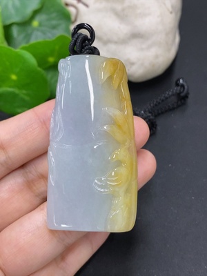 F42955723 翡翠竹节挂件 货品含绳总重约46.7克