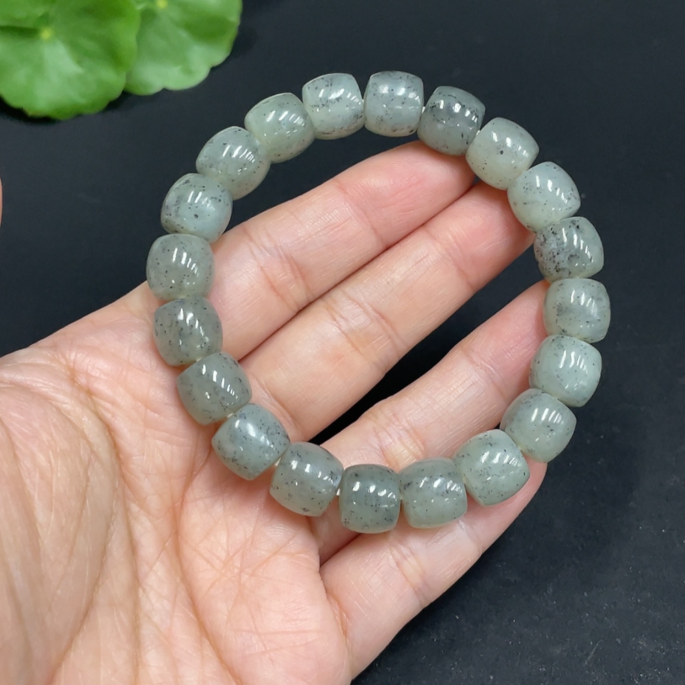 H35103131 Hetian Jade Bracelet, Approx. 9.9mm, Total Weight Approx. 35.2g