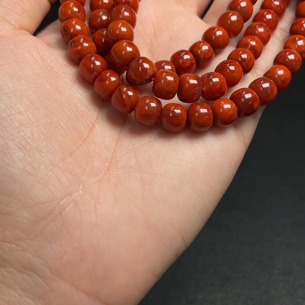 C34992344 South Red Agate Bead Strand with Visible Organic Matter, Total Weight Approx. 65.81g, Size About 7.5mm