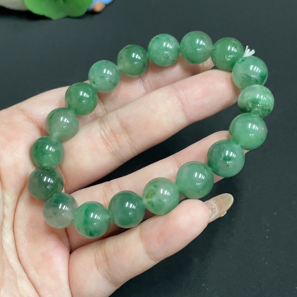 H32738393 African Emerald (Dulong Jade)