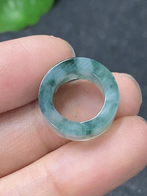 F33943264 Jadeite Pendant Peace Ring