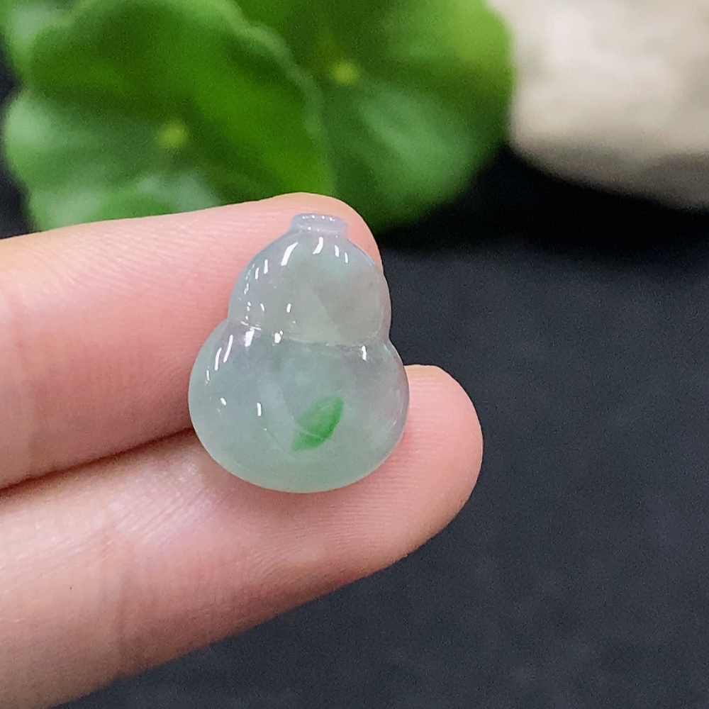 F34056683 Jadeite Pendant Total Weight Approx. 1.5g