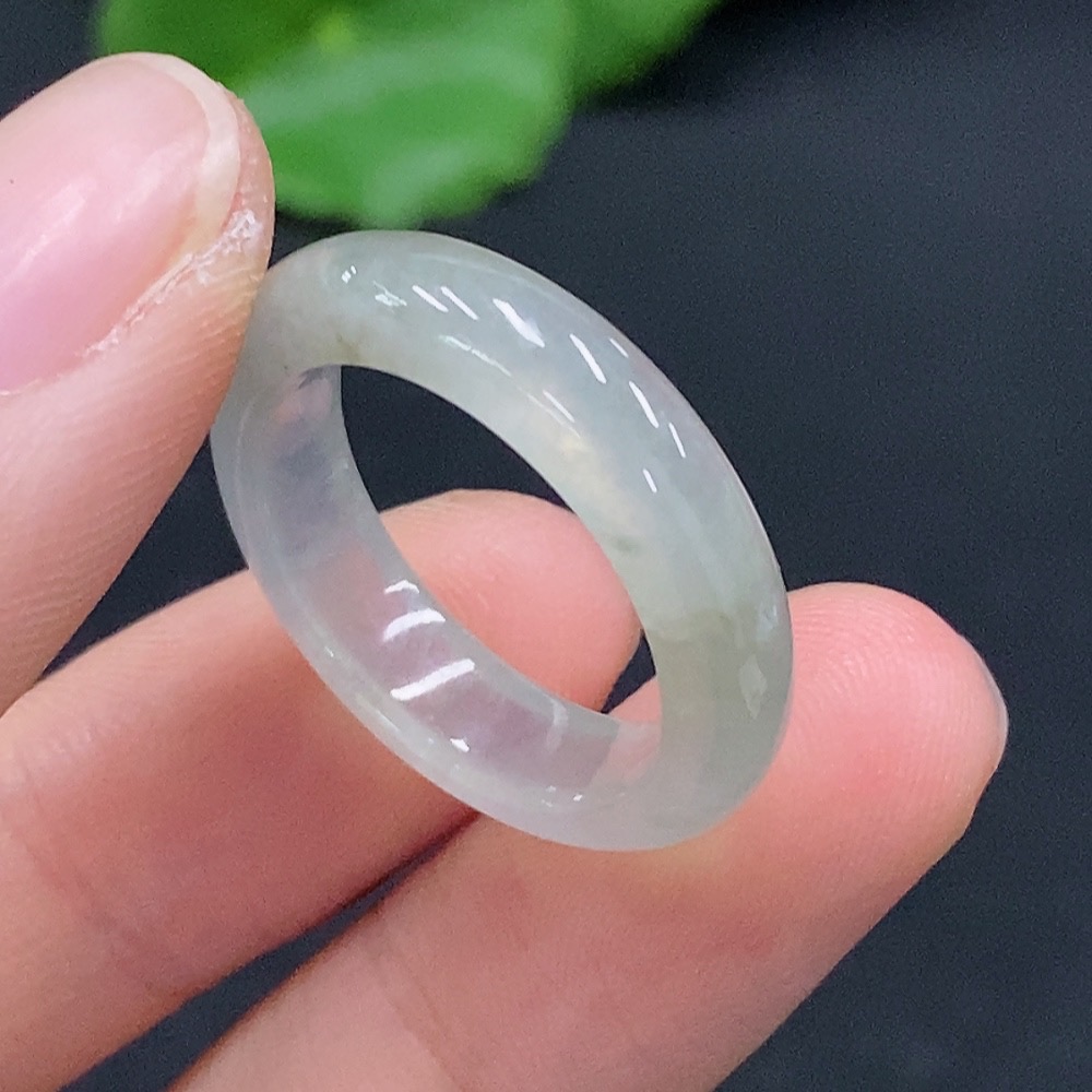 F32695908 Jadeite Ring Size 18 with Crack Total Weight Approx. 3.46g