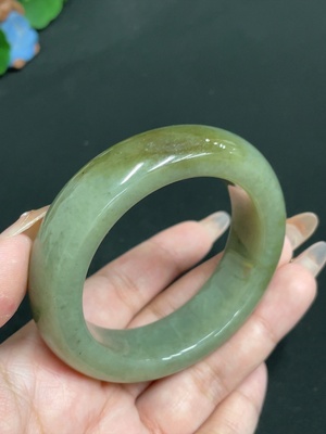 H32804672 Hetian Jade Round Bracelet, Size 53.6, Total Weight Approx. 88.4g