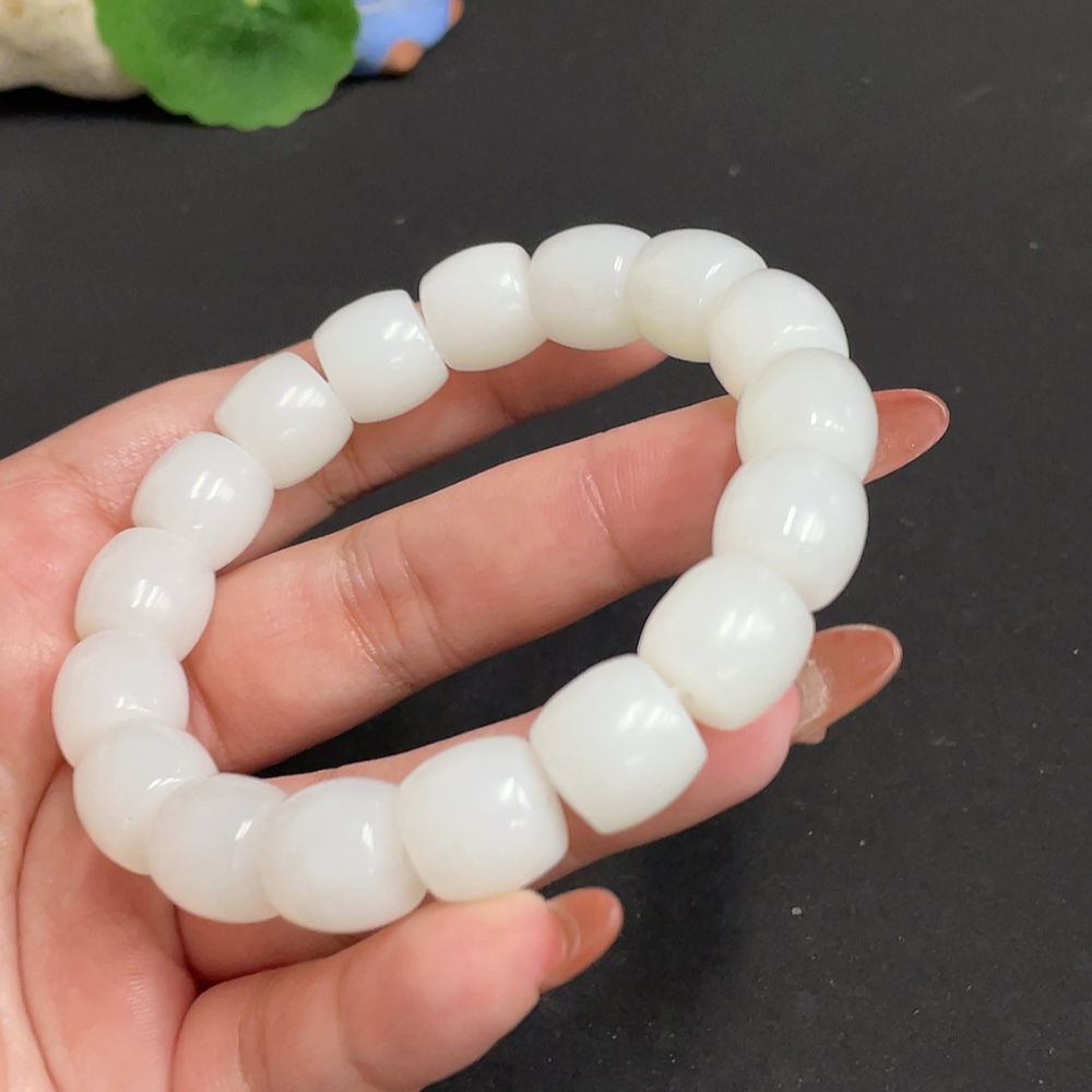 H35117924 Hetian Jade Bracelet, Size 12.2mm approx., Total Weight about 61.2g