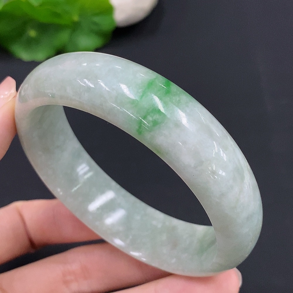 F29336139 Jadeite Round Bangle Total Weight Approx. 74.7g Size 60.2