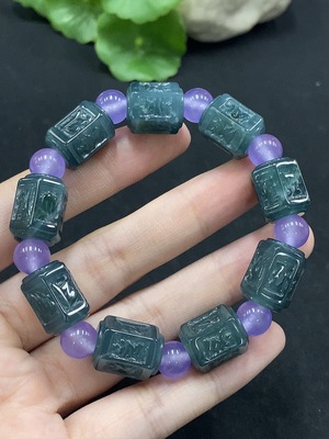 F34029436 Jadeite bracelet Total weight: approx. 41g (Beads not grade A)