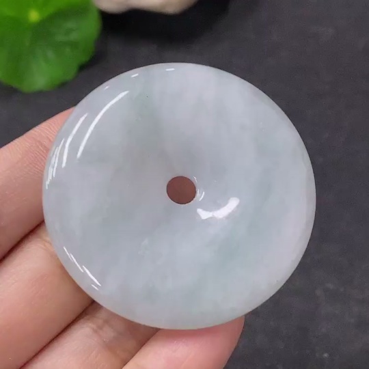 F33913579 Jadeite Pendant Peace Buckle Total Weight Approx. 29.62g