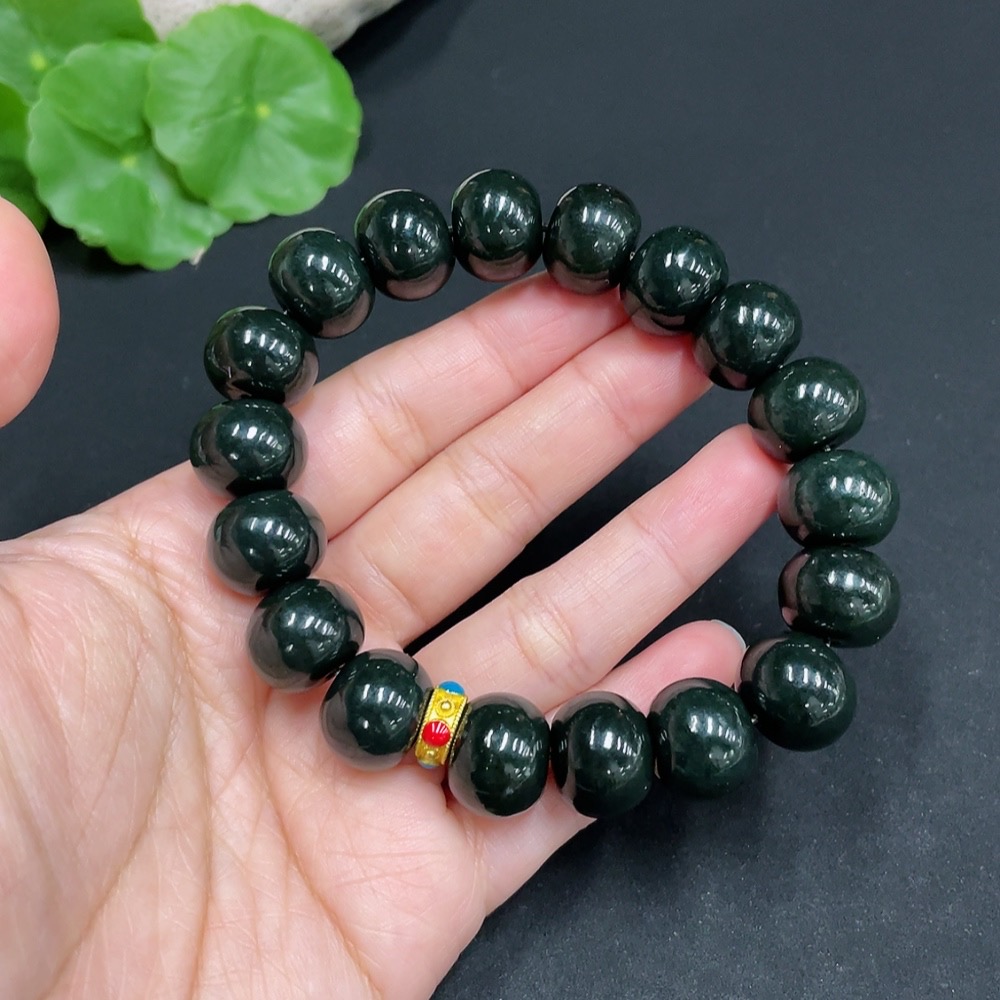 H35102388 Hetian Jade Bracelet, approx. 13.8 mm, total weight approx. 69.6g, non-gold