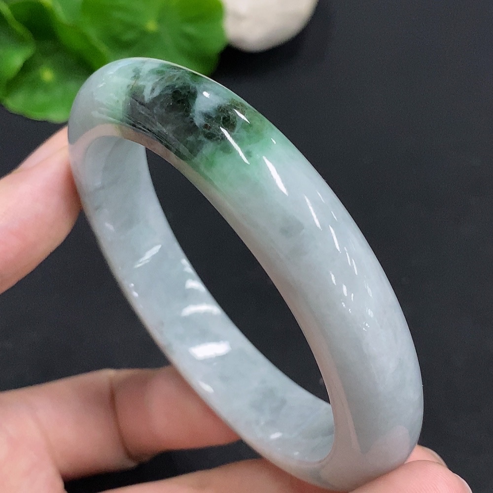F30458487 Jadeite Round Bangle, Total Weight Approx. 61.3g, Size 57, Containing Other Minerals