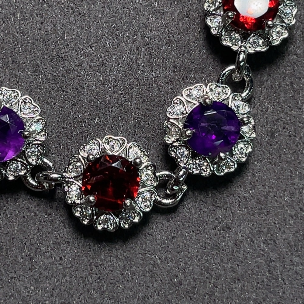 C29383947 Garnet Bracelet with Crystal, Non-Gold Setting, Total Weight Approx. 4.2g, Stone Size 4.5mm
