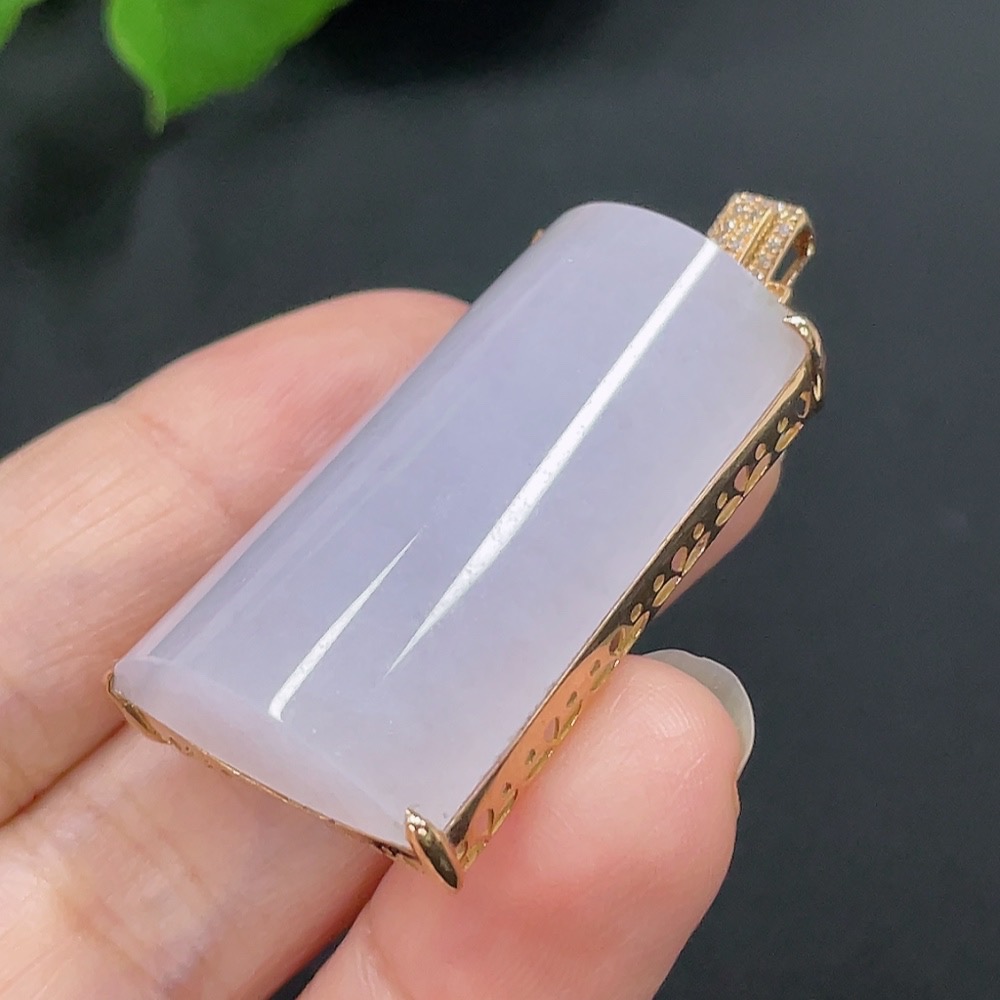 F22515465 Jadeite Plain Pendant with 18K Gold Setting Total Weight Approx. 17.5g