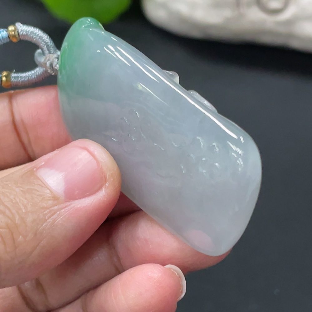 F33838095 JadeiteDeer Pendant with a total product weight of approximately 23.78g