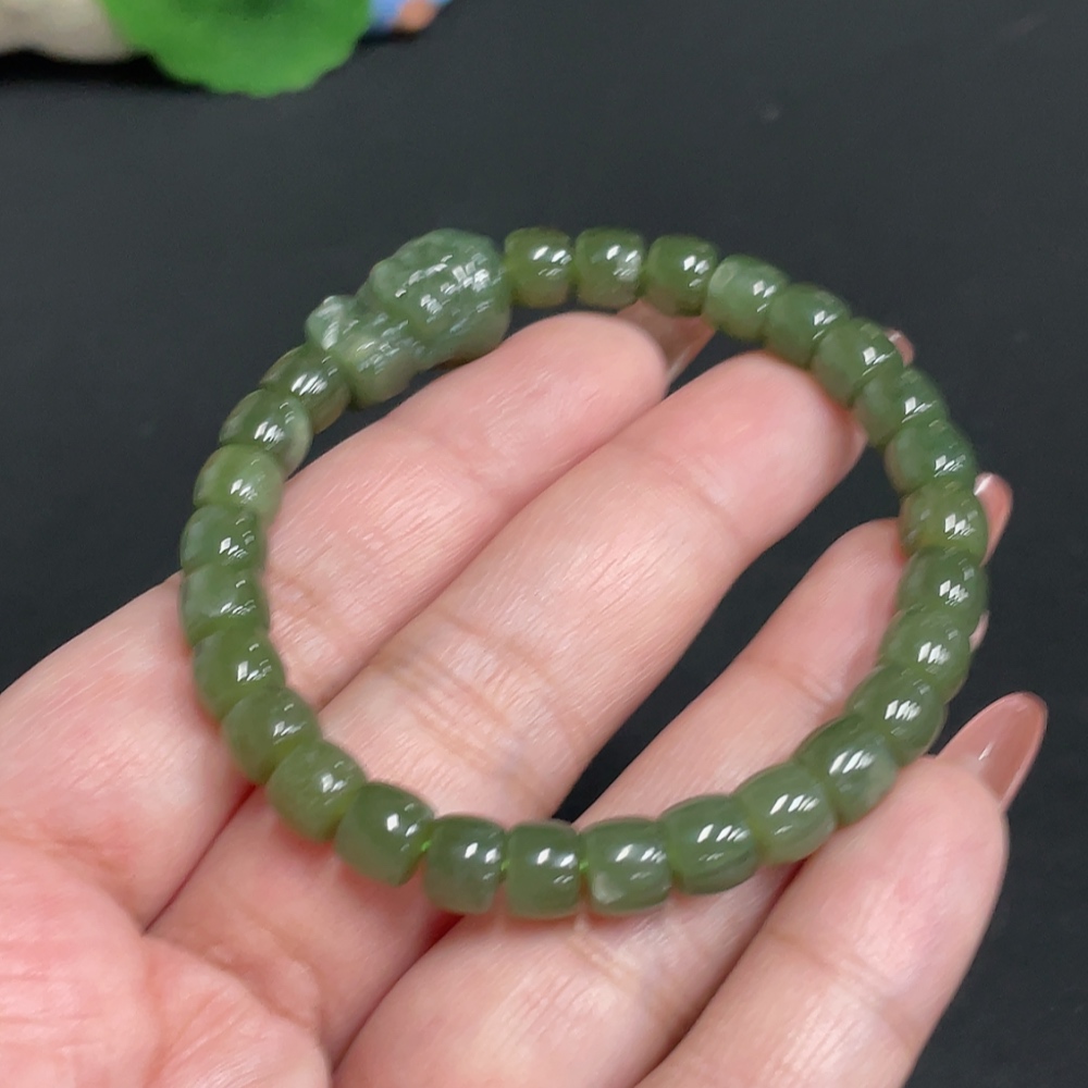 H35101472 Hetian Jade Bracelet, Approx. 6.8 mm, Total Weight Approx. 18.4g