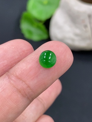 F41924663 翡翠蛋面 货品总重约0.2g