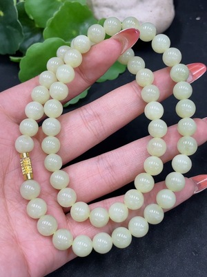 H35084610 Hetian Jade Bead Necklace Non-Gold Beads Approx. 7.8mm Total Weight Approx. 43.2g