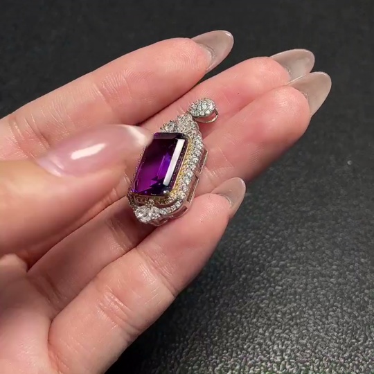 C34041165 Crystal Pendant Non-Gold Total Weight Approx. 4.5g Size 13.6/9.6mm