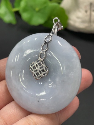 F37348304 翡翠挂件平安扣 非金 含其他矿物成分 货品总重约52.64g