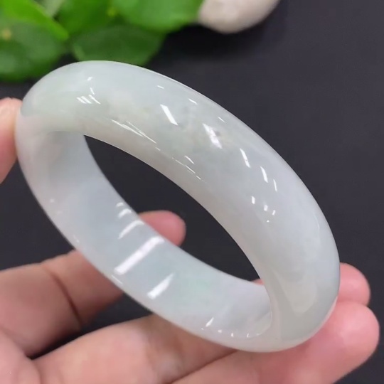 F35163713 Jadeite Concubine Bracelet Size 54.5/49.2 Total Weight Approx. 55.7g