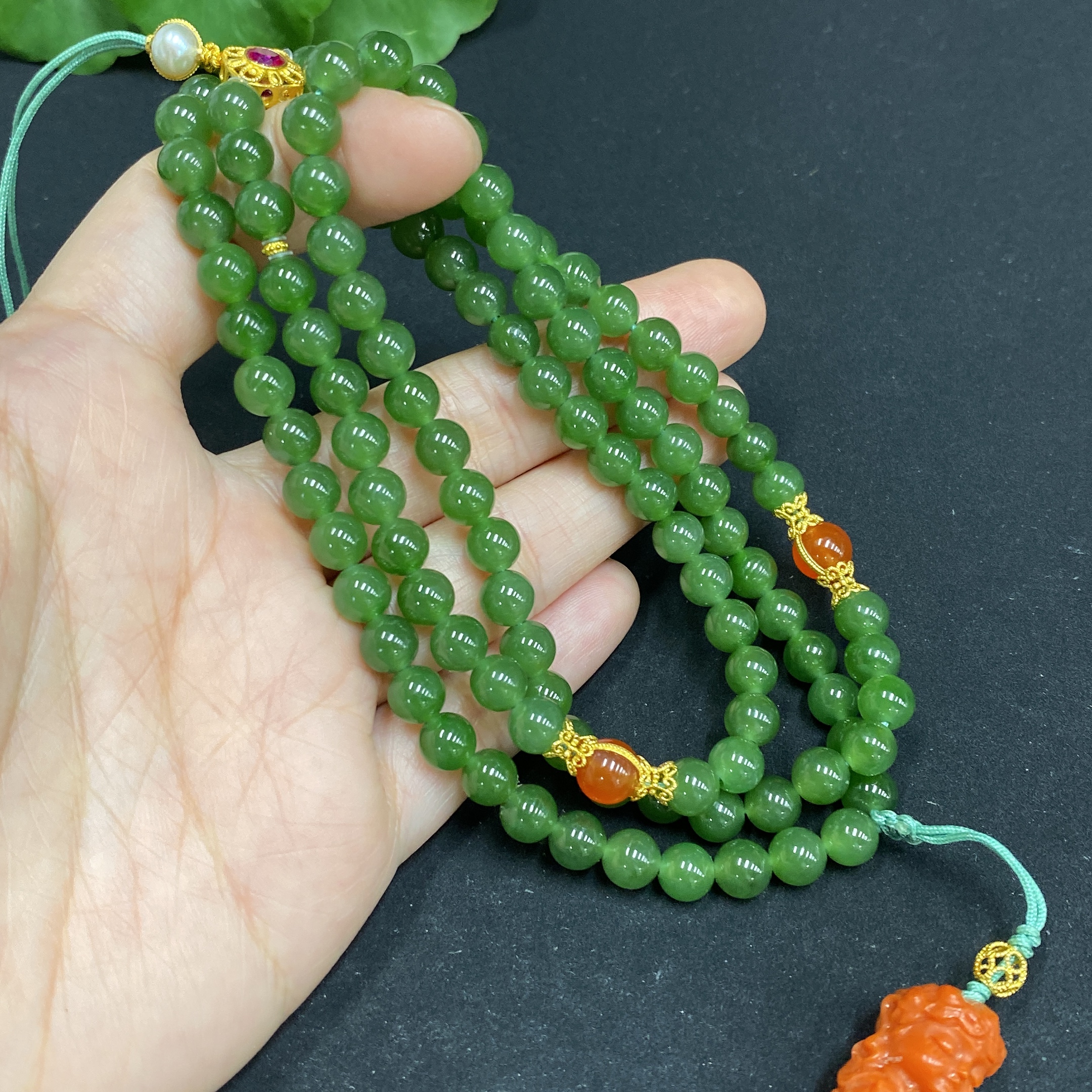 H32813914 Hetian Jade Bead Necklace