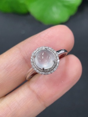 F41934570 翡翠镶嵌戒指 18k 配镶钻石 圈口13 货品总约重1.7g