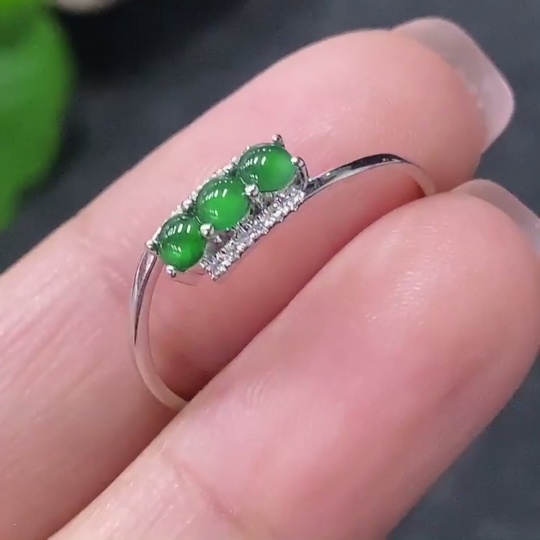 F34042627 Jadeite and Diamond Ring in 18K Gold, Size 15, Total Weight Approx. 1.08g