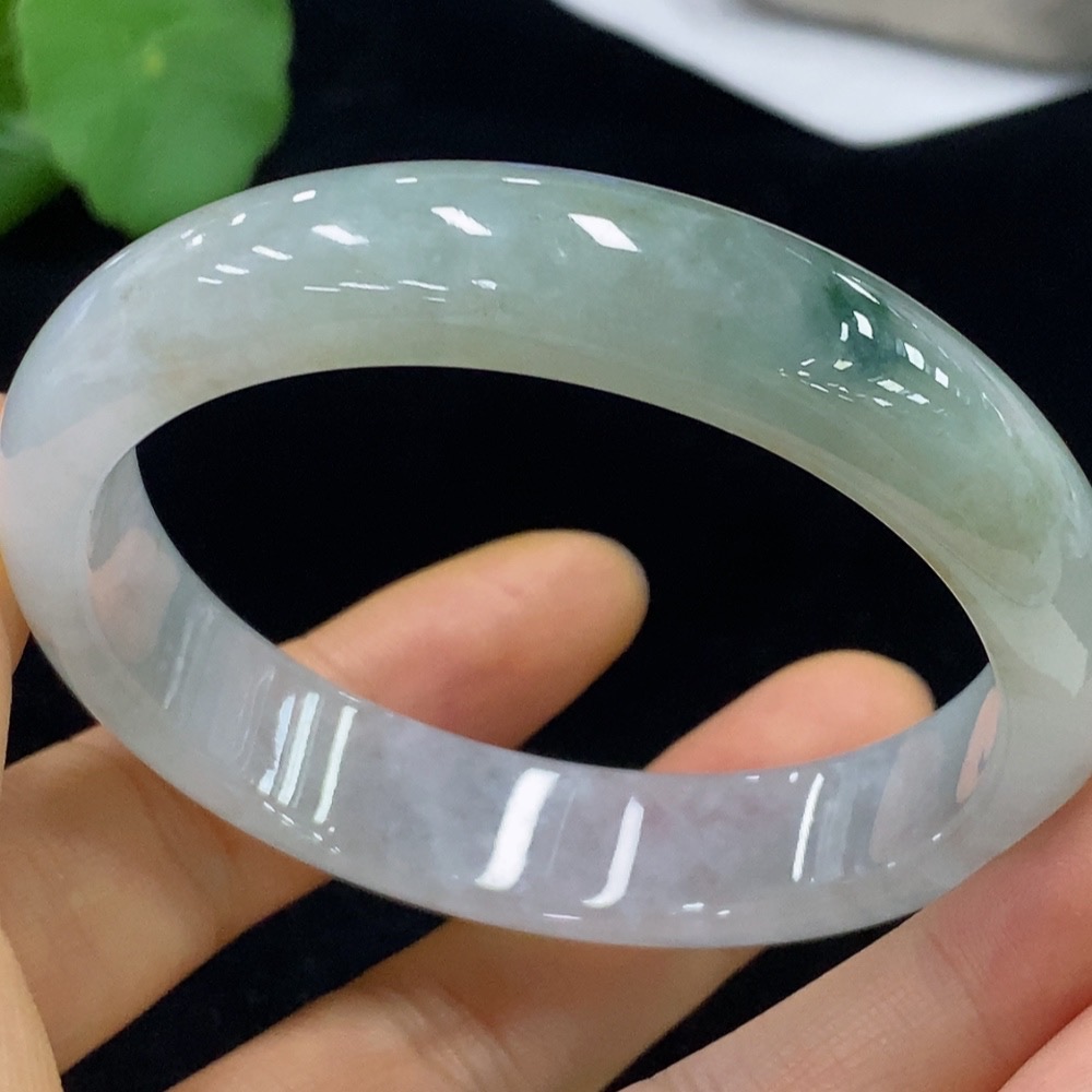 F35094298 Jadeite Regular Round Bangle Size 57.6 Total Weight Approx. 53.27g